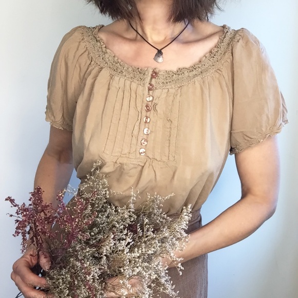 Vintage Tan Blouse - Picture 1 of 7